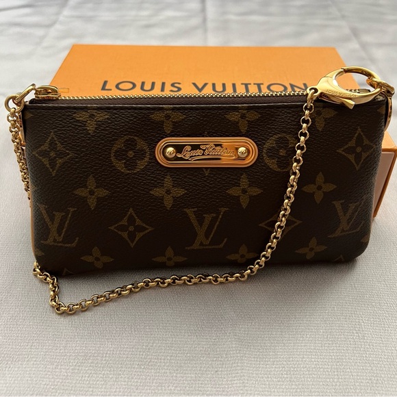 Authentic Louis Vuitton preloved mini pochette - Picture 1 of 8